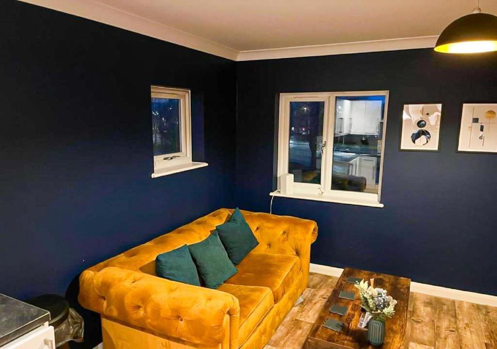 Stylish & Modern Apartment - Southend Stays Kültér fotó